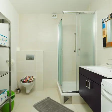 Apartment Svarun *